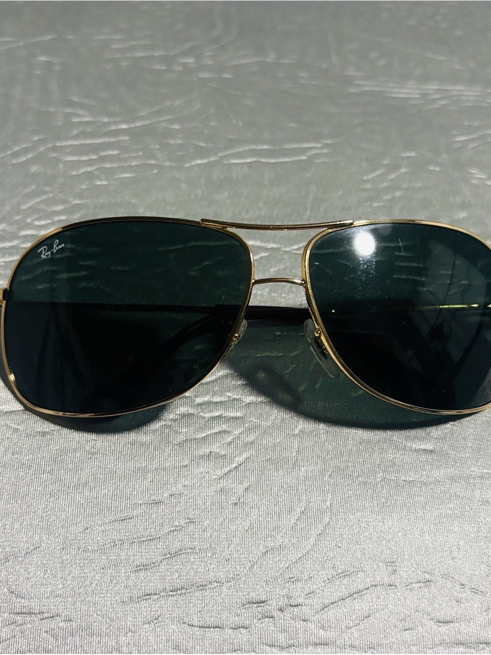 Ray-Ban Gold Frame Sunglasses with Dark Green Lenses
